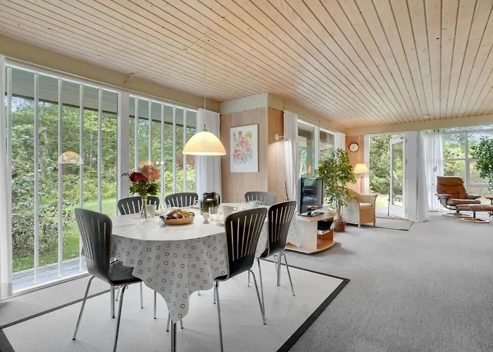 別荘 Three-bedroom In Glesborg